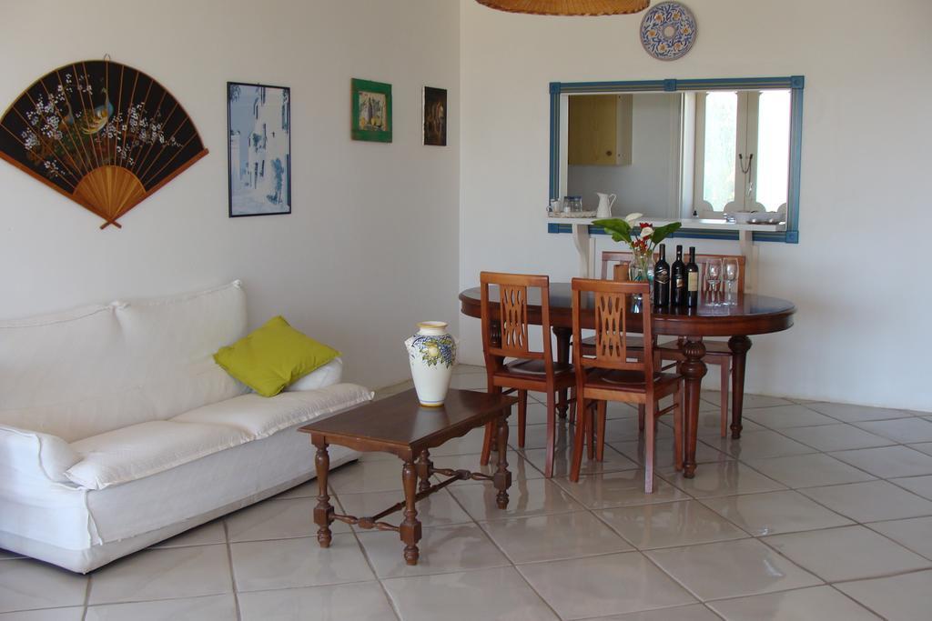 La Villa Rosa Al Mare Pozzallo Room photo